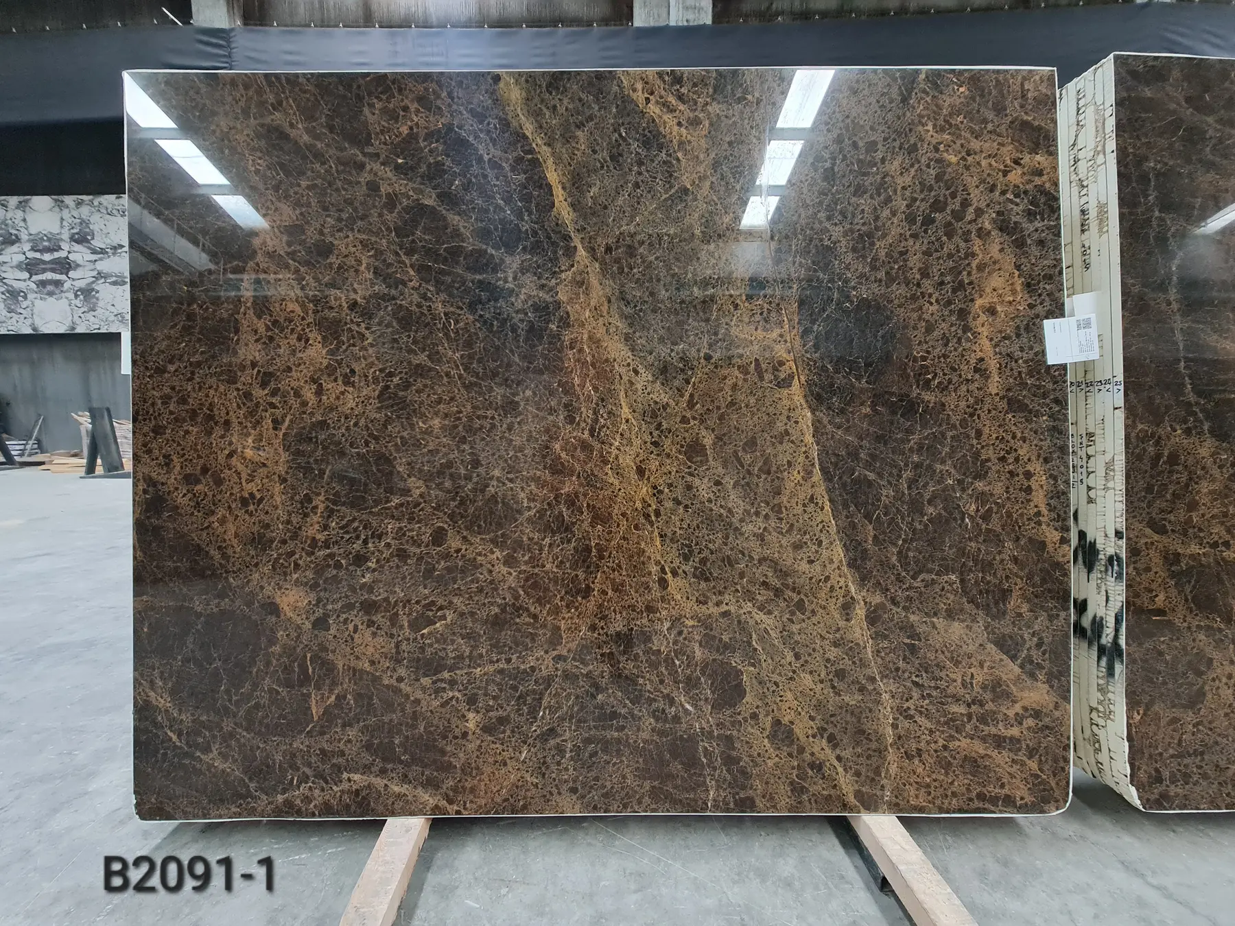 Natural Stone Collection Golden Emperador Marble Slab photograph for marble tile and slab selection
