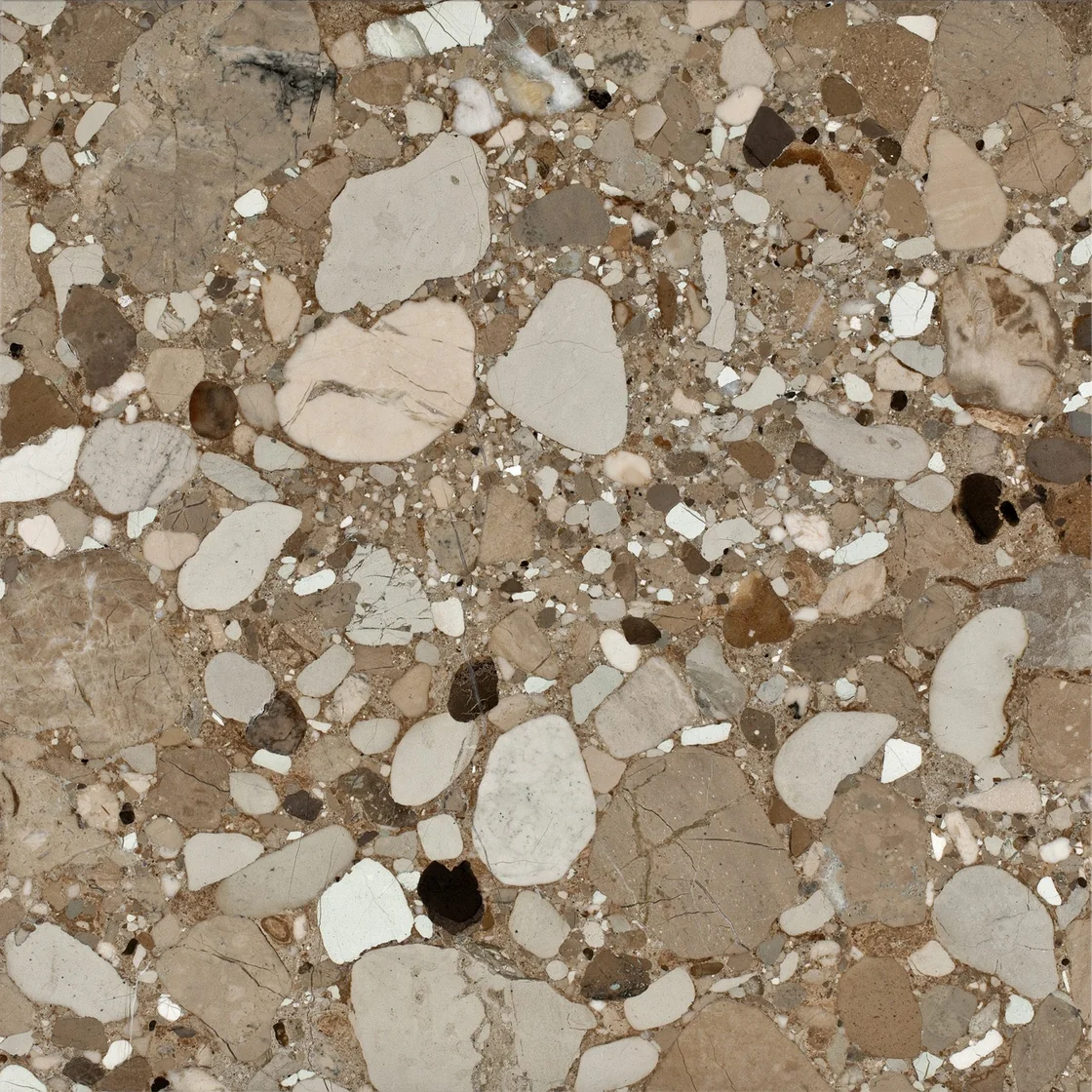 Breccia Adonis | ladrilho de mármore Breccia Adonis ladrilho de mármore — tons quentes de bege e creme claro, fragmentos claros angulares numa matriz contrastante